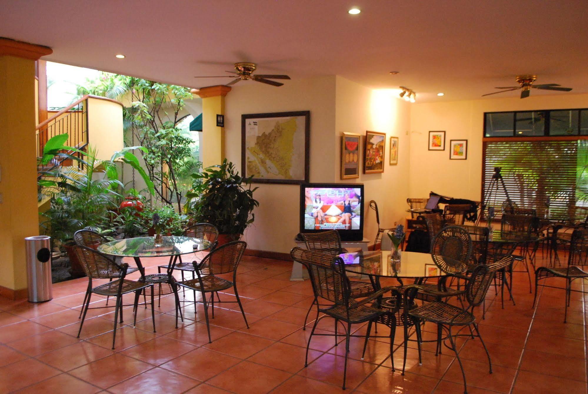 Hotel Brandts Los Robles De San Juan Managua Eksteriør bilde